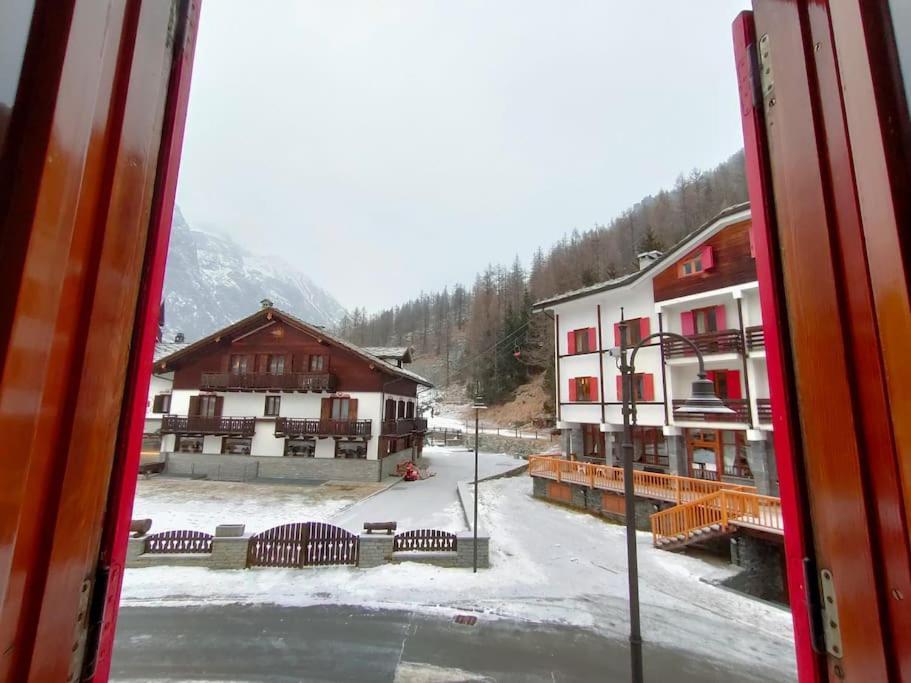 Appartement Trilocale 75 mq.partenza seggiovia Jolanda Trinité à Gressoney-la-Trinité Extérieur photo