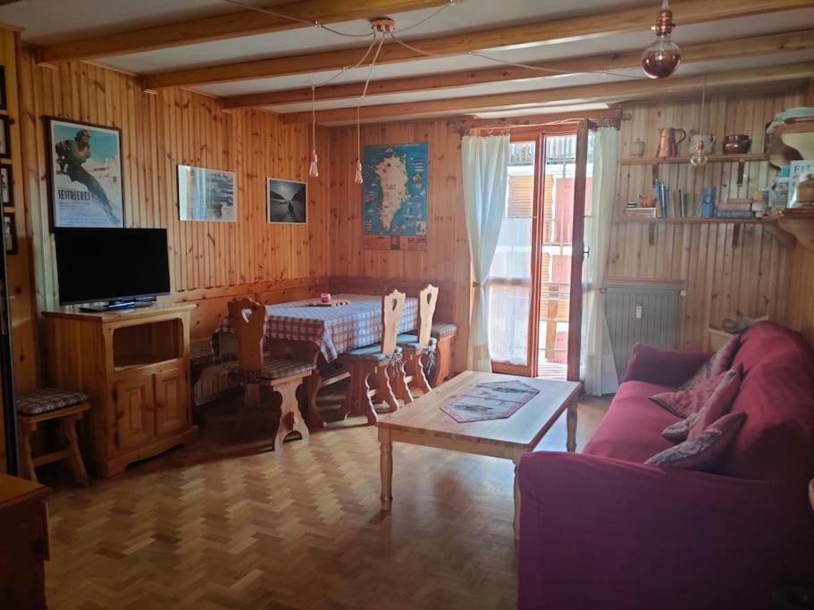 Appartement Trilocale 75 mq.partenza seggiovia Jolanda Trinité à Gressoney-la-Trinité Extérieur photo