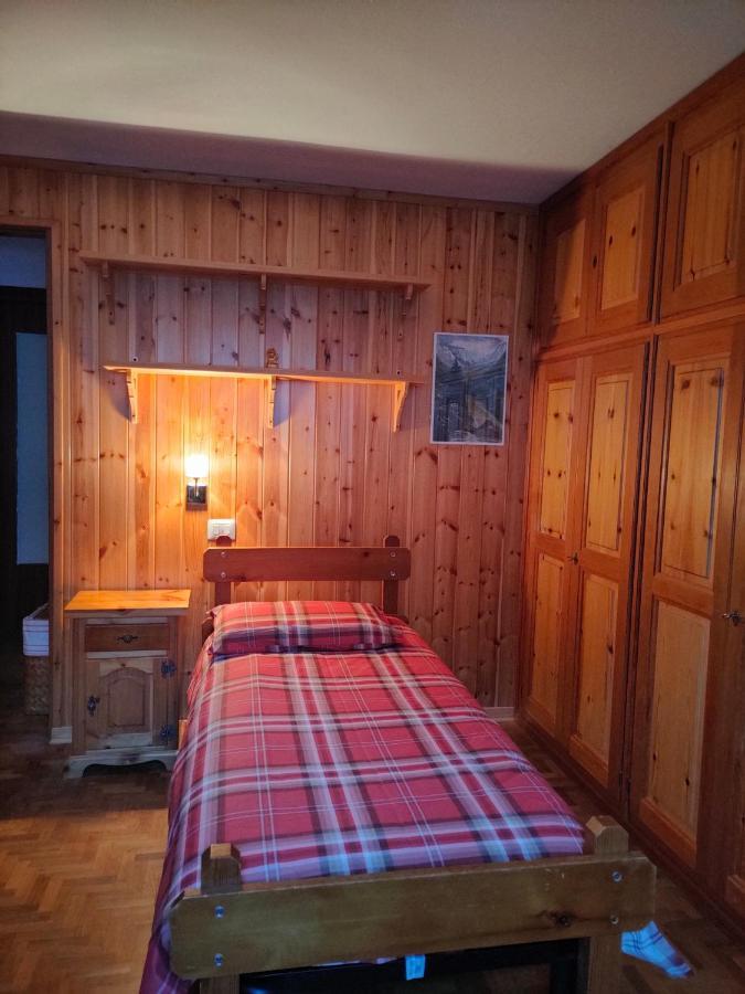 Appartement Trilocale 75 mq.partenza seggiovia Jolanda Trinité à Gressoney-la-Trinité Extérieur photo